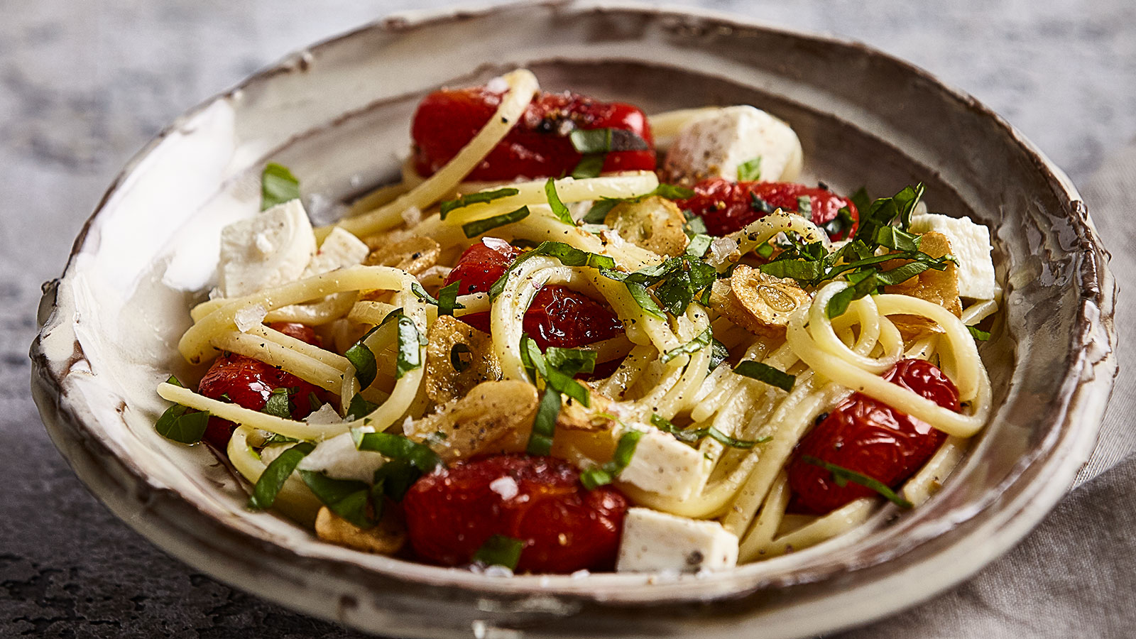 Roasted-Tomato-Caprese-Pasta