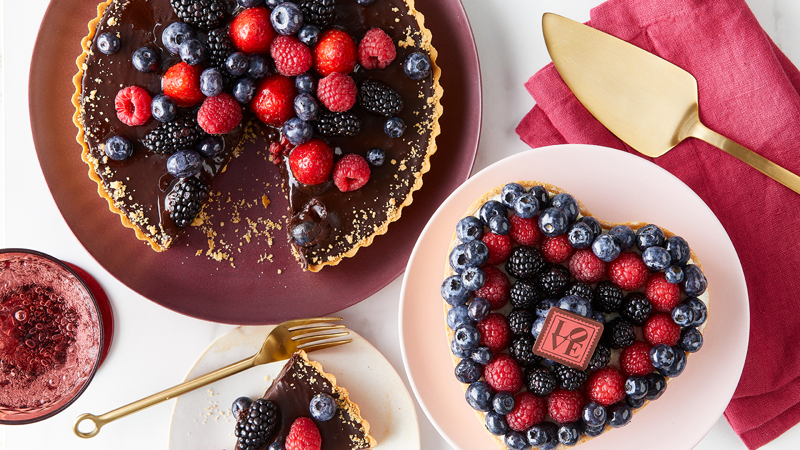 heart shaped fruit tart
