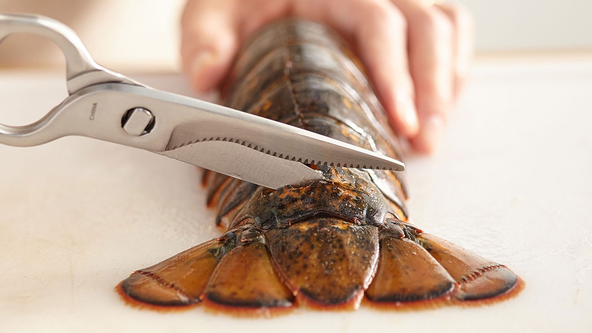 step-2-lobster-tail