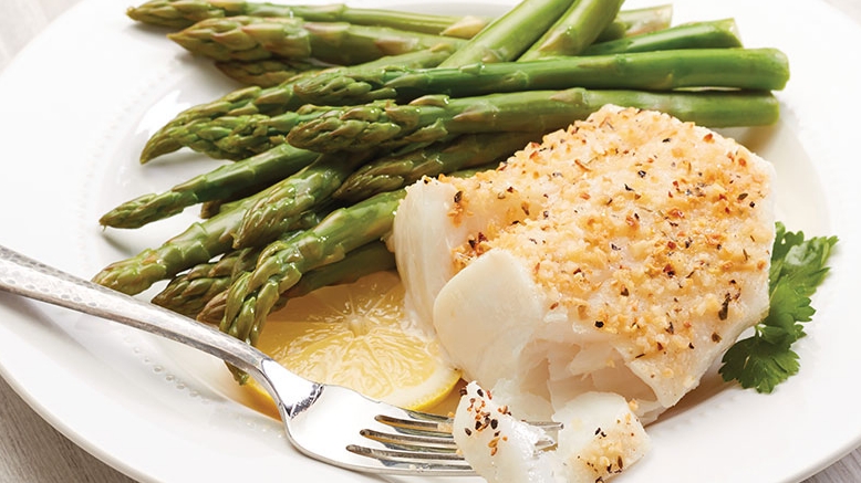 Meals-in-Minutes-cod-with-asparagus