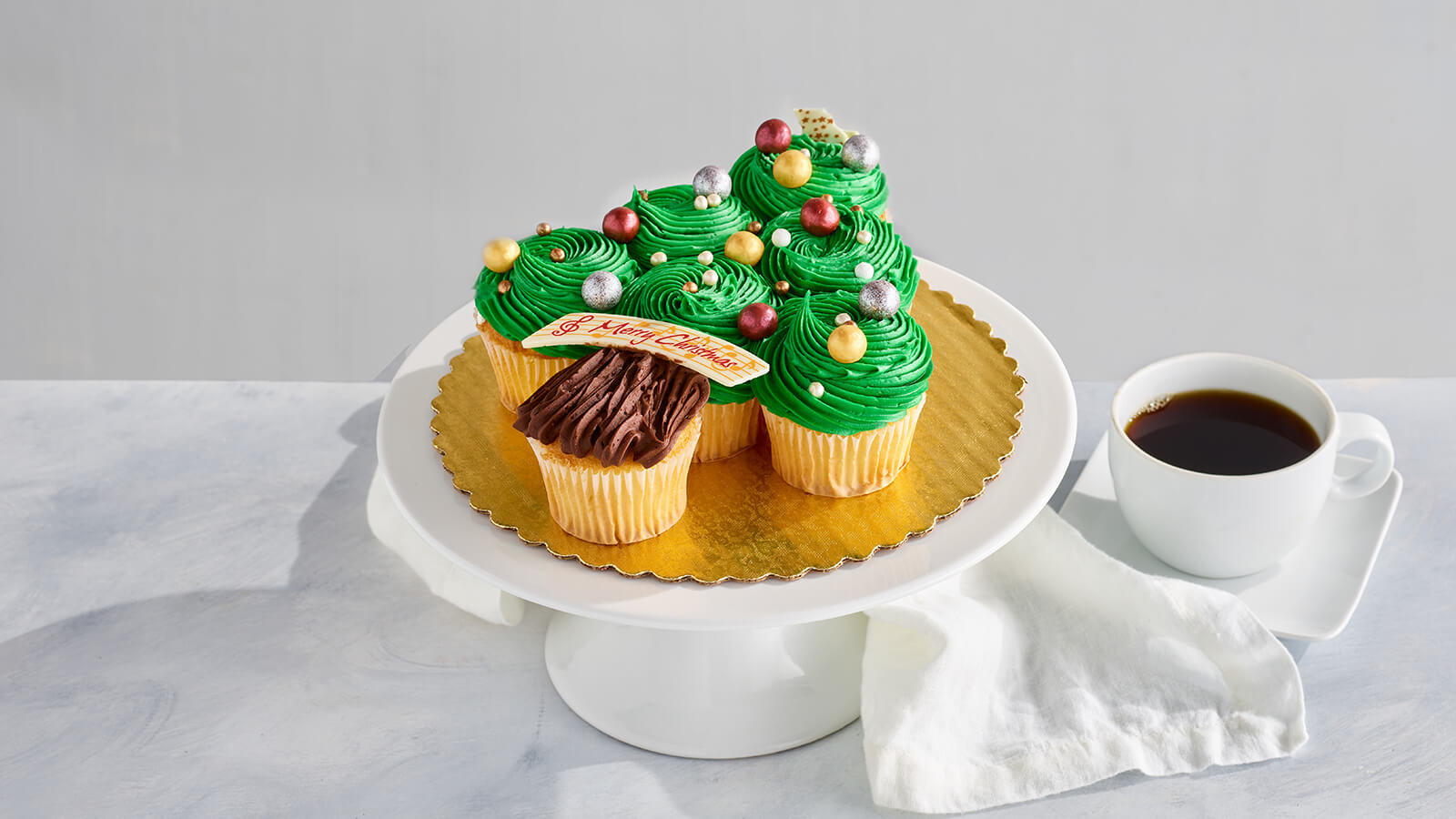 Holiday Tree Cupcakes