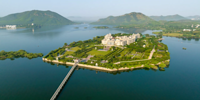 Witness Udaipur's cultural vibrancy with TravelTaxi - The colorful Mewar Festival.