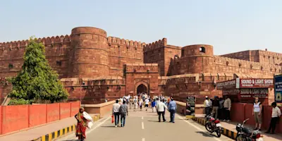 Marvel at Agra's iconic wonder with TravelTaxi - The magnificent Taj Mahal.