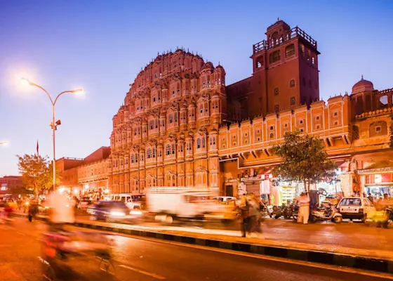 Hawa Mahal, Jaipur: Iconic honeycomb-like facade with 953 windows | TravelTaxi