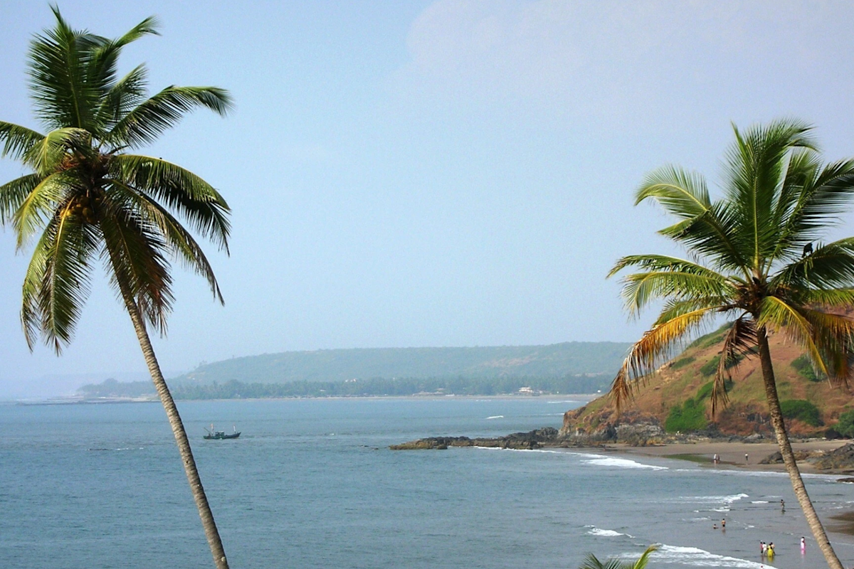 Experience the charm of Fontainhas, the Latin Quarter of Panjim, with TravelTaxi's guided walking tours in Goa.
