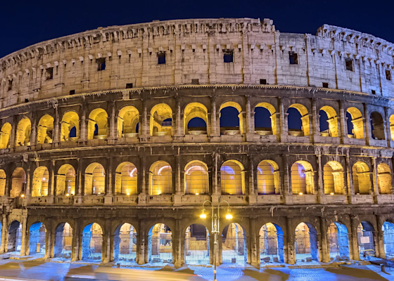 Explore the majestic Garh Palace in Kota with TravelTaxi - A stunning blend of Rajput and Mughal architecture.