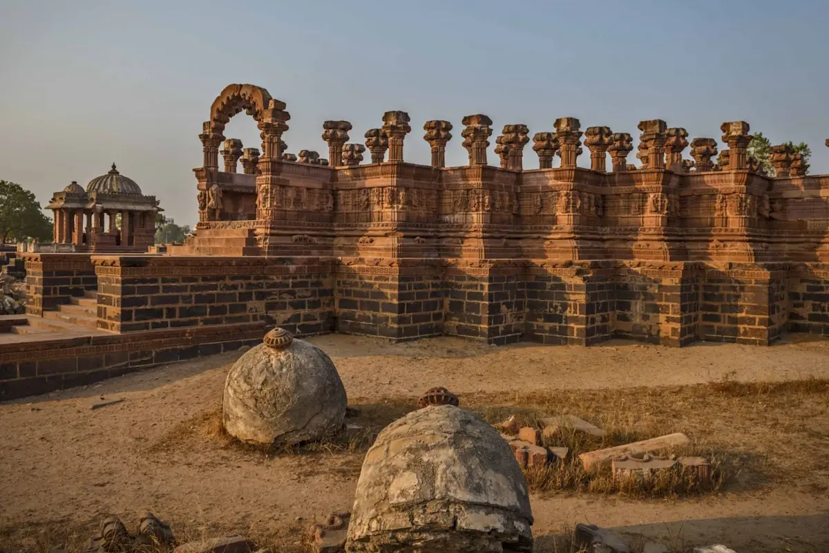 Experience the grandeur of the Rann of Kutch with TravelTaxi's guided tours in Gujarat.