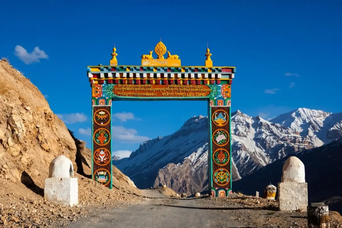 Experience spiritual serenity at Shanti Stupa with TravelTaxi's guided tours in Leh, Ladakh.
