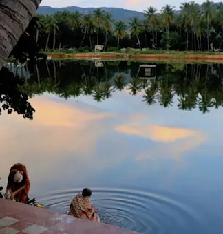 Experience the grandeur of Brihadisvara Temple with TravelTaxi's guided tours in Tamil Nadu's Chola marvel.