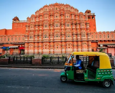 Jantar Mantar, Jaipur: Ancient astronomical observatory with giant instruments | TravelTaxi