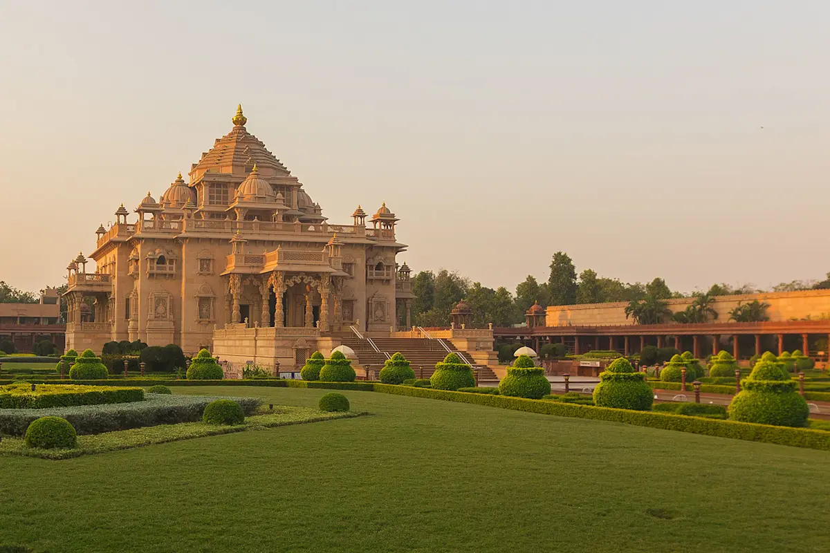 Discover the ancient city of Dholavira with TravelTaxi's guided tours in Gujarat.