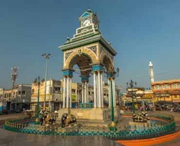 Uncover artistic treasures at Mysore Sand Sculpture Museum with TravelTaxi's cultural tours in Karnataka.