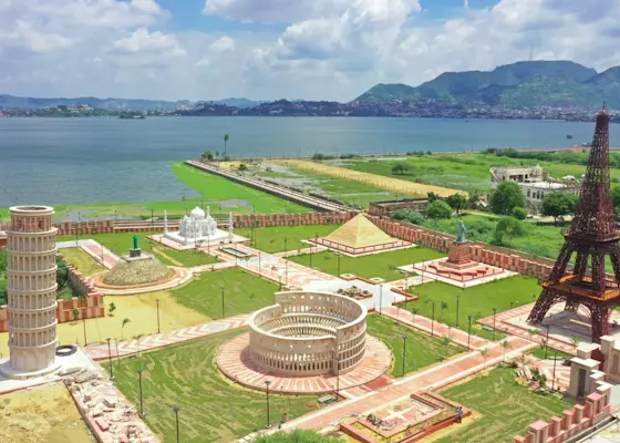 Enjoy thrilling water sports at Kota Barrage Water Park with TravelTaxi - A perfect destination for adventure enthusiasts.