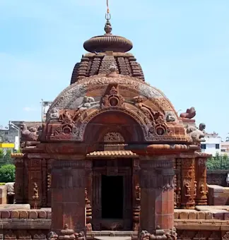 Discover the magnificent Western Group of Temples with TravelTaxi's guided tours in Khajuraho, Madhya Pradesh.