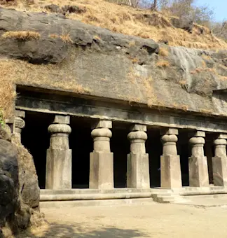 Experience the grandeur of Shaniwar Wada with TravelTaxi's guided tours in Pune, Maharashtra.
