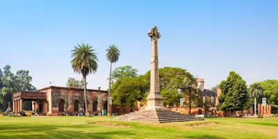 Discover Lucknow's artistic heritage at Chota Imambara with TravelTaxi's cultural tours.