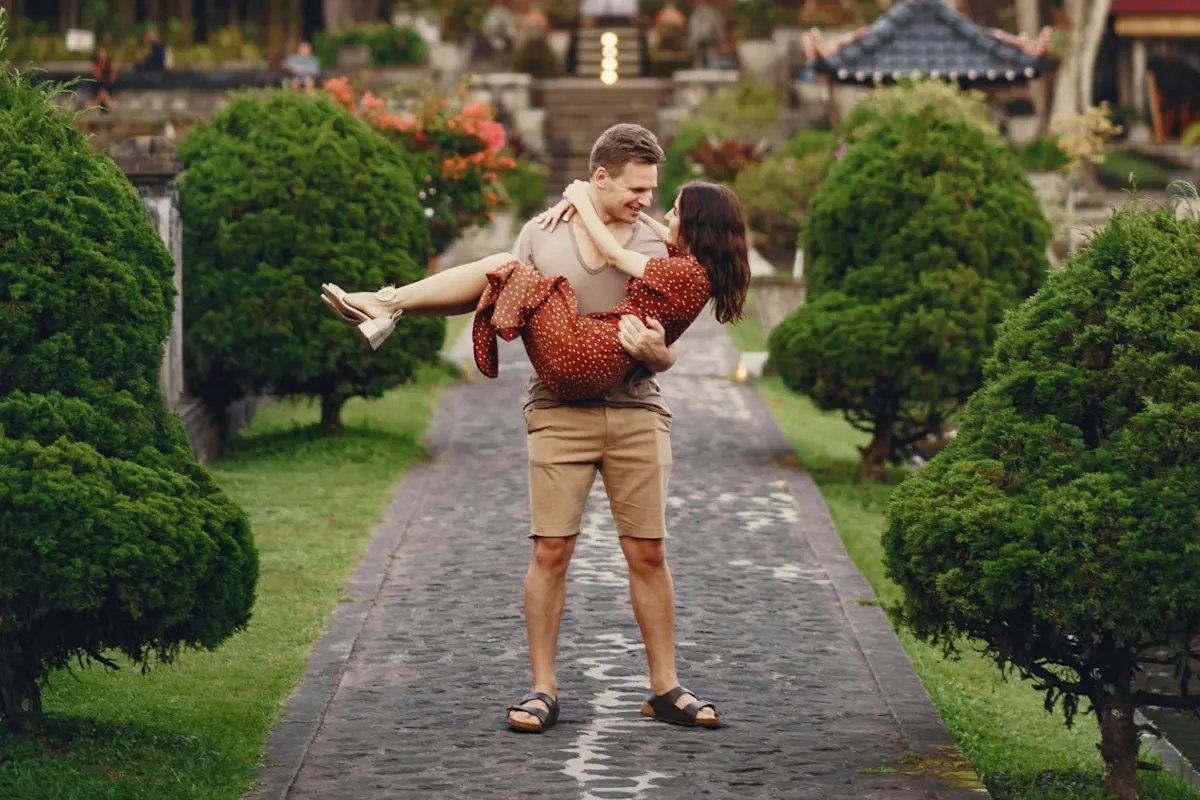 Embrace romantic adventures with TravelTaxi - Safari honeymoon experiences in Africa.