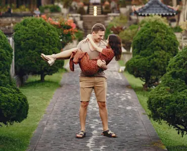 Embrace romantic adventures with TravelTaxi - Safari honeymoon experiences in Africa.