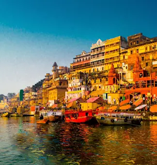 Experience the spiritual aura of Varanasi with TravelTaxi's guided tours in the holy city of Uttar Pradesh.