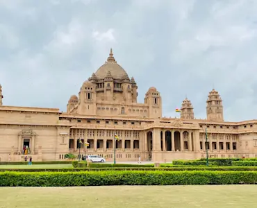 Umaid Bhawan Palace, a magnificent heritage hotel in Jodhpur - Let TravelTaxi arrange your luxurious stay.