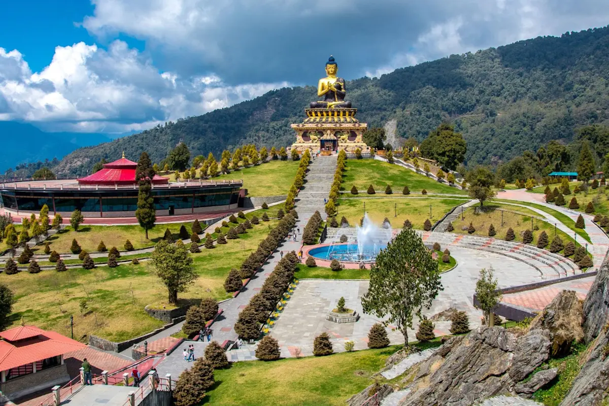 Discover the cultural heritage of Pasighat with TravelTaxi's guided tours in Arunachal Pradesh.