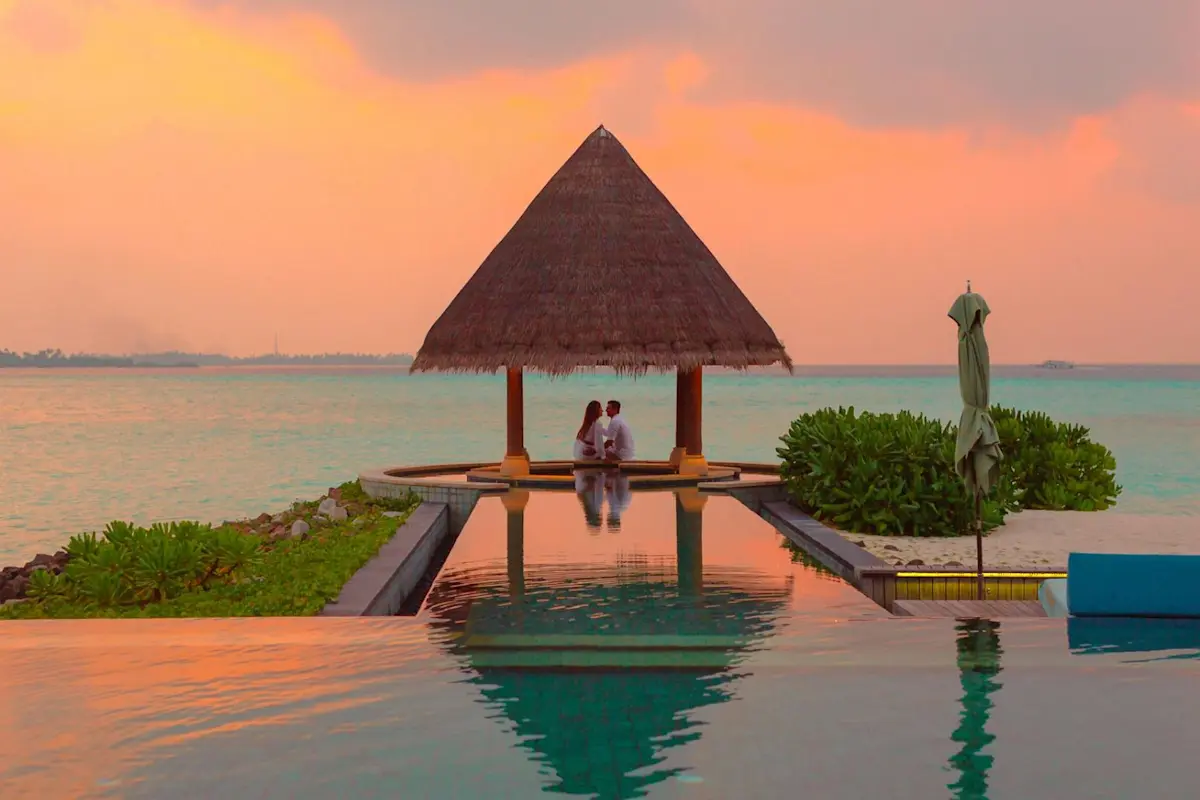 honeymoon (6)Indulge in romantic luxury with TravelTaxi - Overwater villa stays in the Caribbean.