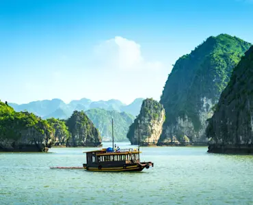 Witness Vietnam's natural wonders with TravelTaxi - The majestic Phong Nha-Ke Bang National Park.