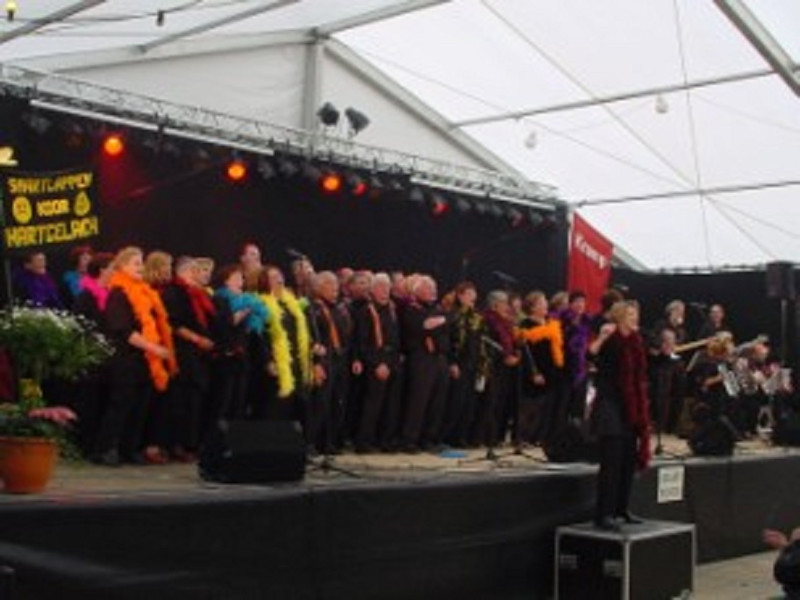 Smartlappen Festival, Sinderen 2004.
