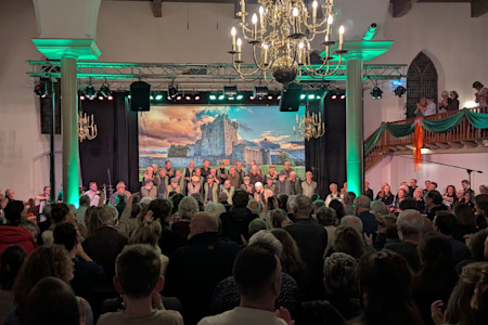 PXL 20251108 201725318