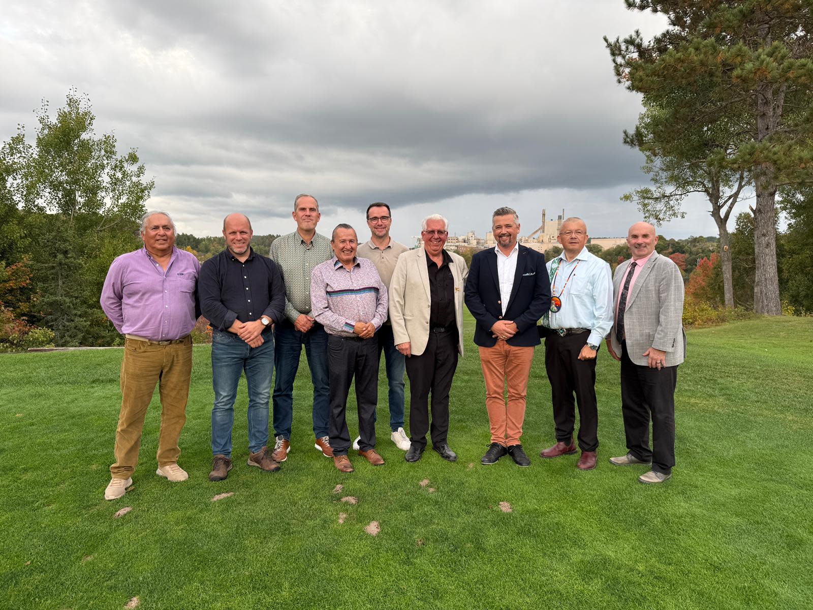 From left: Councillor Nelson Toulouse, Sagamok Anishnawbek, Peter van den Dool, Partner, Business EQ, Ralph Segers, Partner, Business EQ, Gimaa Angus Toulouse, Sagamok Anishnawbek, Sander Eskes, Partner, Business EQ, Douglas Gervais, Mayor, Espanola, John Veldman, COO, BMI, Chief Rodney Nahwegahbow, Whitefish River, Bill Rosenberg, MPP, Algoma—Manitoulin.