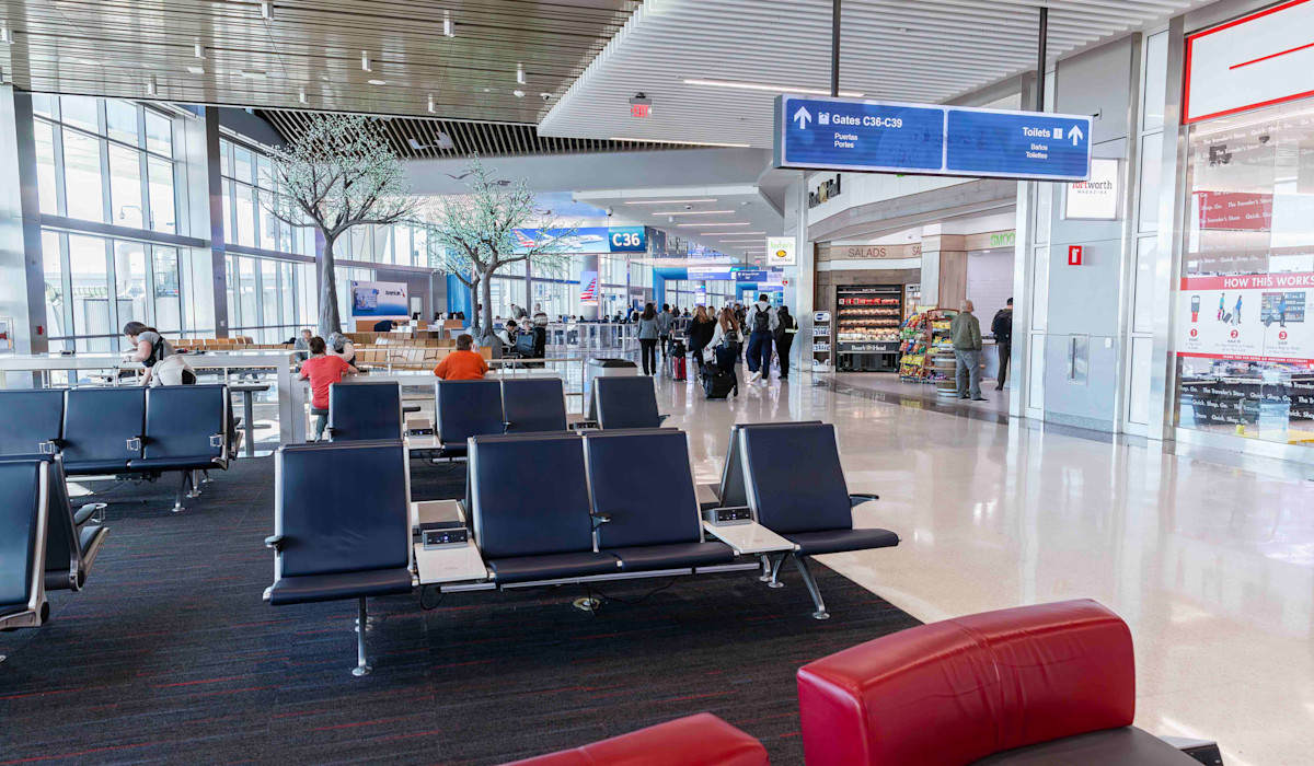 Terminal C High Gate Interior 09 (1)