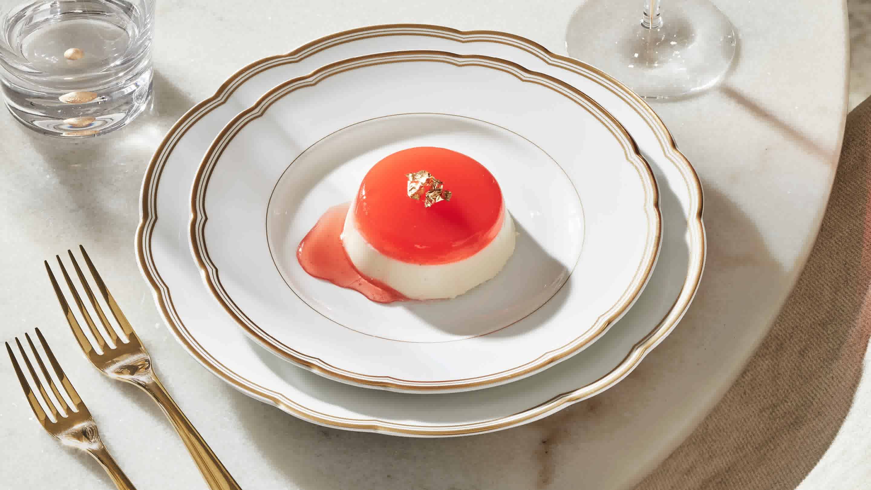 The Dinnerware Guide