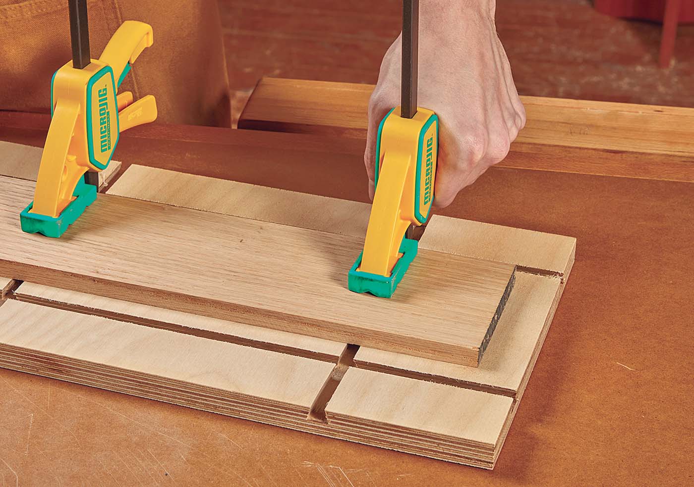 microjig matchfit dovetail clamp being used