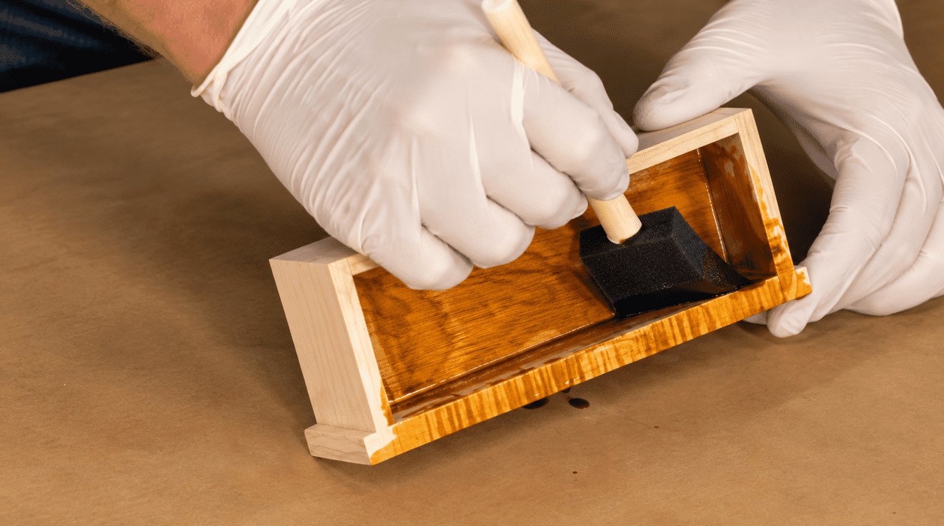 Hand-Stained Wooden Box Workshop optimized 2000