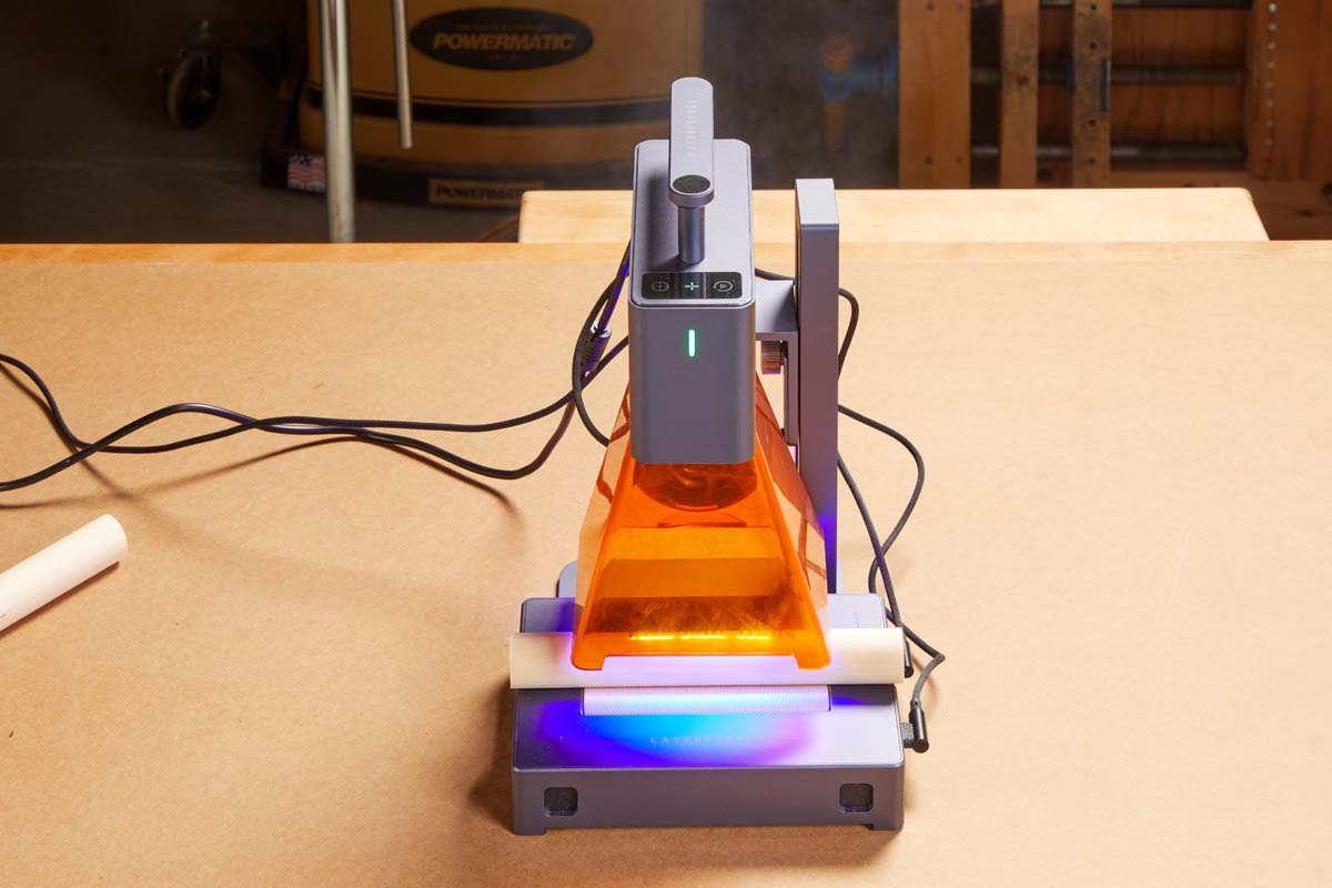 Laserpecker using electric roller to enrgrave rolling pin