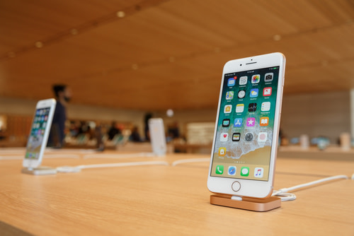 iPhone 8 in an Apple Store