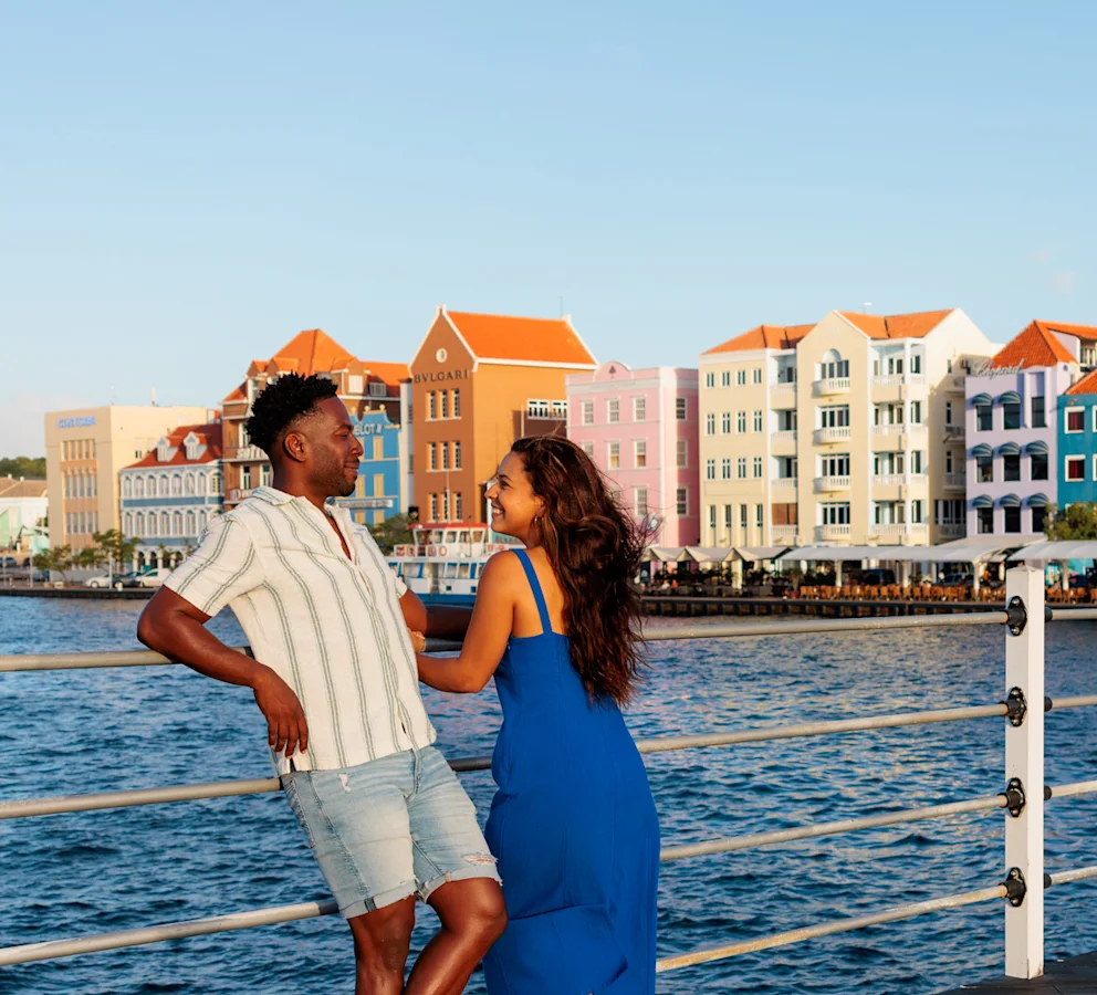 Couple on Queen Emma bridge
