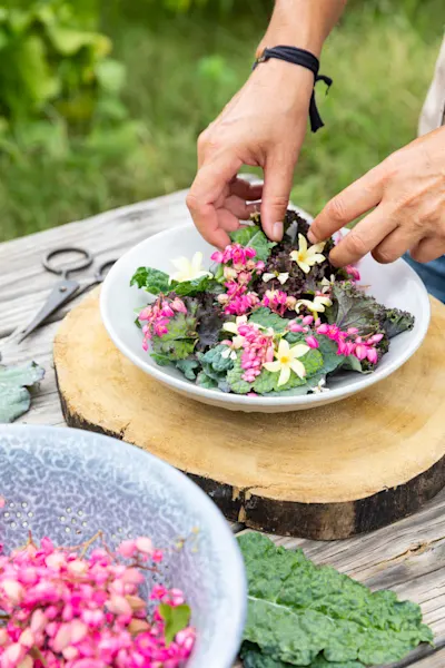 Photo by Tessa Jol Photography Dinner in the field