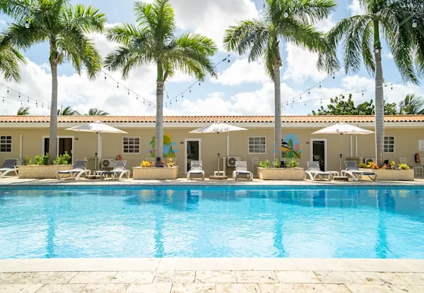 Delynne Resort Curacao (2)