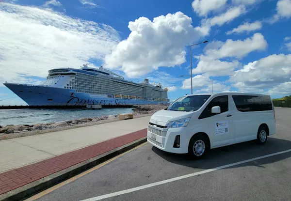 Curaçao Taxi Lady