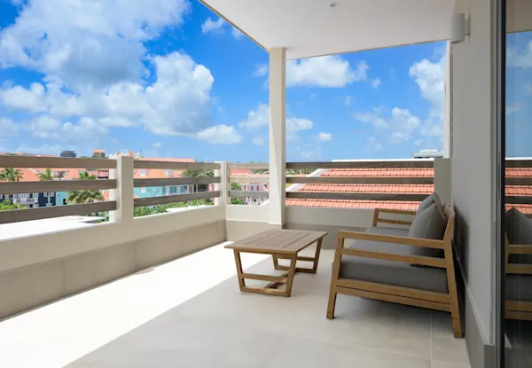 Art Hotel - Deluxe City Room Balcony (1)