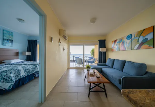 All West Apartments & Diving (2)