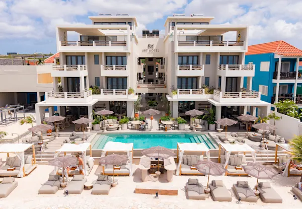 Art Hotel Curacao Full View (1)