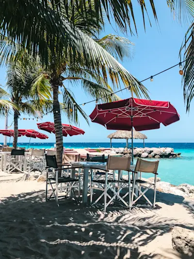 Karakter Beach & Restaurant