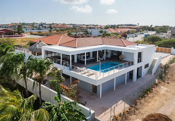 LXRY HOME CURACAO