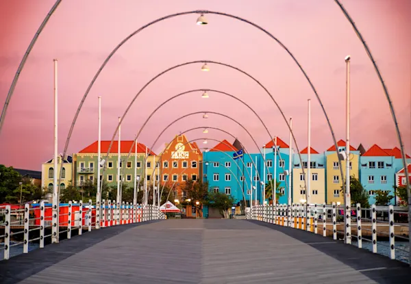 Brion City Hotel Emma Bridge