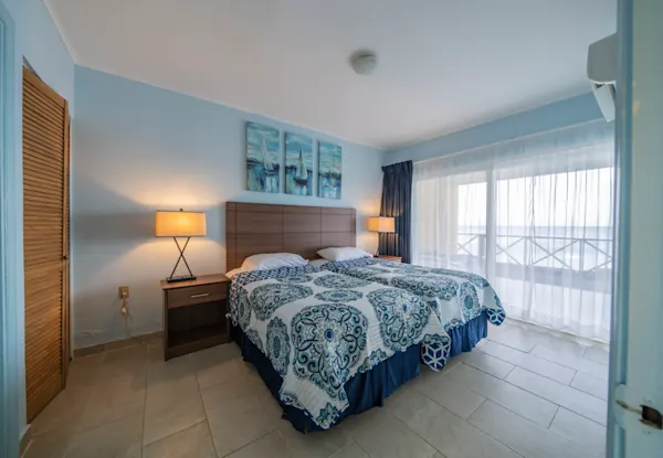 All West Apartments & Diving (1)