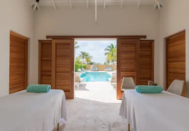 Dolphin Spa