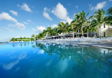papagayo-beach-club-infinity