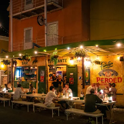 Mi Familia at Night